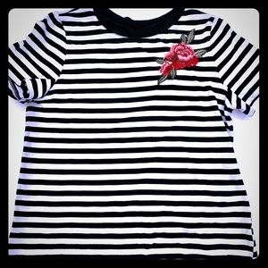 Bundle 2 for $10!! Black and White stripe  t-shirt